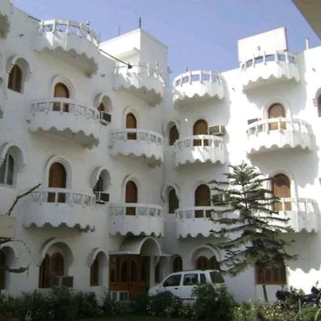 Hotel Soni International Khalilabad Extérieur photo